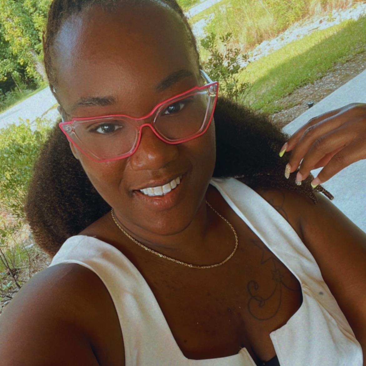 Asia Junea - Birth Professional Profile