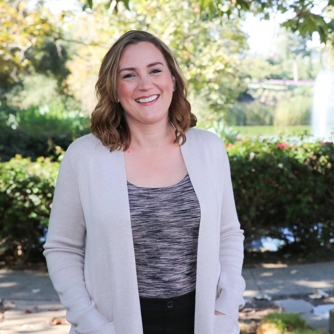 Leah Bugg - Birth Professional Profile
